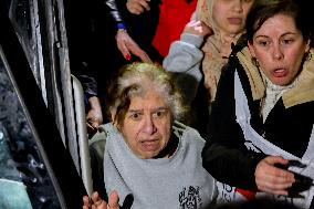 90 Prisoners Released by Israel - West Bank