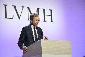 Luxury Group LVMH Group's 2024 Annual Results - Paris