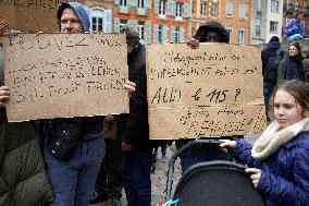 Gathering Against The Prefet'decision To Let Homeless People Outside Until Temperatures Reach Minus 10 C