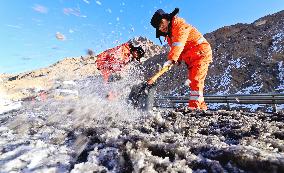 Clearing Snow on National Highway 307 in Zhangye