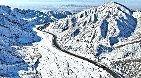 Clearing Snow on National Highway 307 in Zhangye