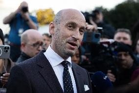 Stephen Miller Talks To Reporter - DC