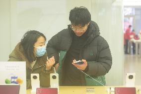 Huawei Store in Hangzhou