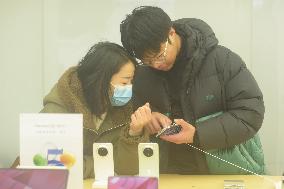 Huawei Store in Hangzhou