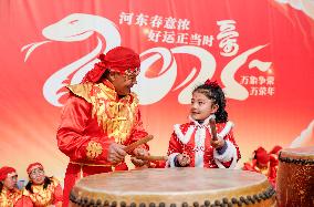 Gongs And Drums Performance in Yuncheng
