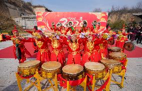 Gongs And Drums Performance in Yuncheng
