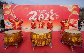 Gongs And Drums Performance in Yuncheng