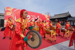 Gongs And Drums Performance in Yuncheng
