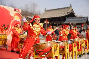 Gongs And Drums Performance in Yuncheng