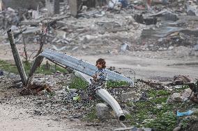 Palestinians Returning To Devastated Northern Gaza