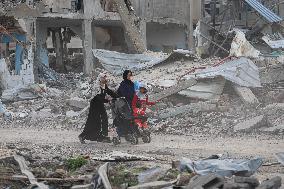 Palestinians Returning To Devastated Northern Gaza