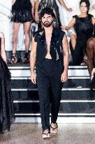 PFW - Franck Sorbier Runway