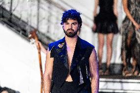 PFW - Franck Sorbier Runway