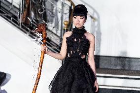 PFW - Franck Sorbier Runway
