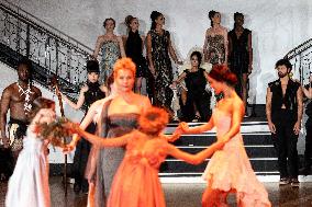 PFW - Franck Sorbier Runway