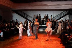 PFW - Franck Sorbier Runway