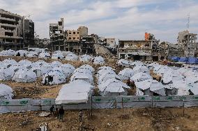 Palestinians Returning To Devastated Northern Gaza