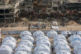 Palestinians Returning To Devastated Northern Gaza
