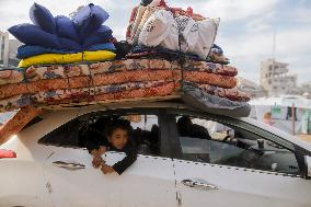 Palestinians Returning To Devastated Northern Gaza