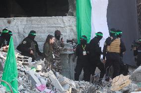 Israeli Soldier Agam Berger Released by Hamas - Gaza