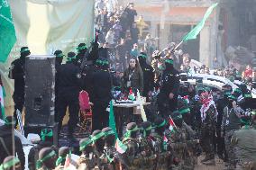 Israeli Soldier Agam Berger Released by Hamas - Gaza
