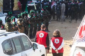 Israeli Soldier Agam Berger Released by Hamas - Gaza
