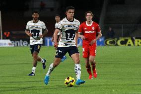 Pumas UNAM v Toluca - Torneo Clausura 2025 Liga MX