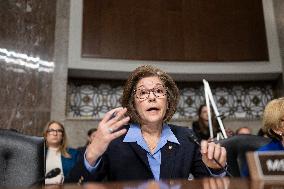 Robert F Kennedy, Jr Confirmation Hearing