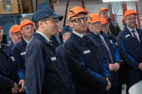 President Macron Visits To Framatome Nuclear Maintenance Workshop - Maubeuge