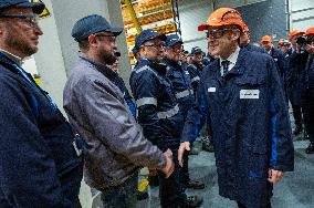 President Macron Visits To Framatome Nuclear Maintenance Workshop - Maubeuge
