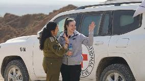 Three Israeli Hostages and Five Thais Released