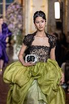 PFW Miss Sohee Runway NB