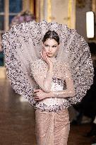 PFW Miss Sohee Runway NB