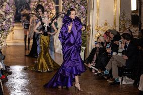 PFW Miss Sohee Runway NB