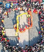 Dragon Dance