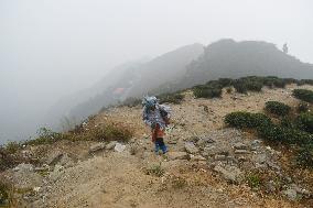 Daily Life In Darjeeling, India