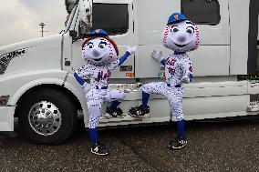 The Mets Equipment Truck Will Leaves For Spring Training
