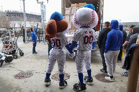 The Mets Equipment Truck Will Leaves For Spring Training