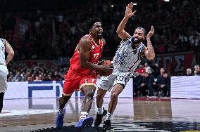 Olympiacos Piraeus v Anadolu Efes Istanbul - Turkish Airlines EuroLeague