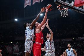 Olympiacos Piraeus v Anadolu Efes Istanbul - Turkish Airlines EuroLeague