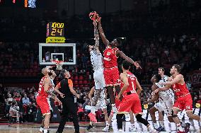 Olympiacos Piraeus v Anadolu Efes Istanbul - Turkish Airlines EuroLeague