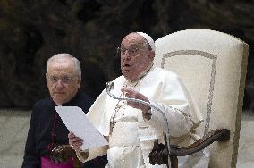 Pope at Jubilee Audience for the pilgrimage of the Sulmona-Valva dioceses
