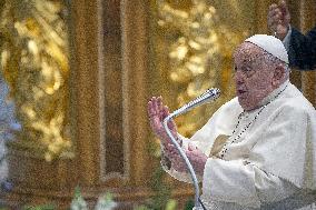Pope at Jubilee Audience for the pilgrimage of the Sulmona-Valva dioceses