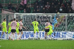 Palermo FC v AC Pisa 1909 - Serie B