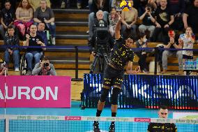 ZAKSA Kedzierzyn Kozle v Bogdanka LUK Lublin - Plus Liga