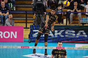 ZAKSA Kedzierzyn Kozle v Bogdanka LUK Lublin - Plus Liga