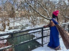 Daily Life During Winter In Toronto, Canada