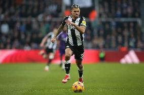 Newcastle United FC v Fulham FC - Premier League