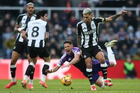 Newcastle United FC v Fulham FC - Premier League