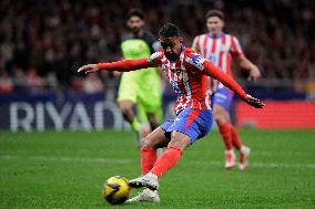 Atletico de Madrid v RCD Mallorca - La Liga EA Sports